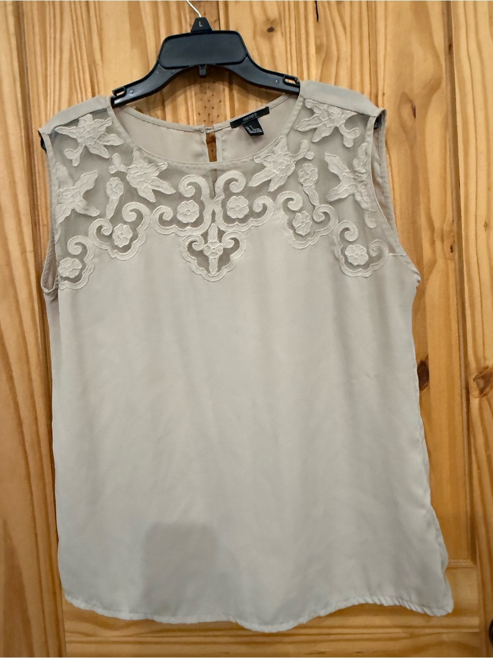 Forever 21 Embroidered Sleeveless Shell Top - Light Gray